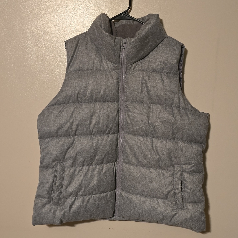 Old Navy Vest Mens Size XXL Gray Puffer Full Zip Pockets